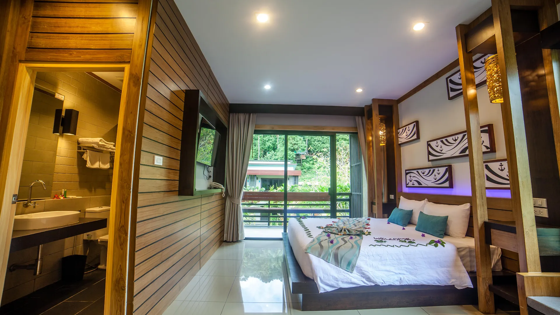 Chaokoh Phi Phi Hotel And Resort- Sha Extra Plus